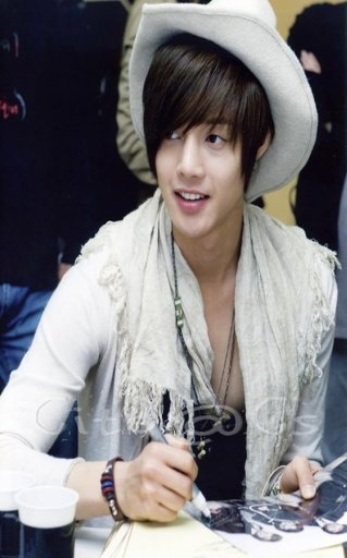 Kim Hyun Joong Games截图4