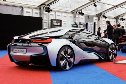 BMW i8 Racing Game截图3