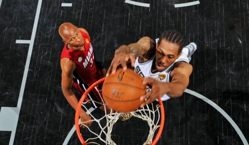 Kawhi Leonard Highlights截图3