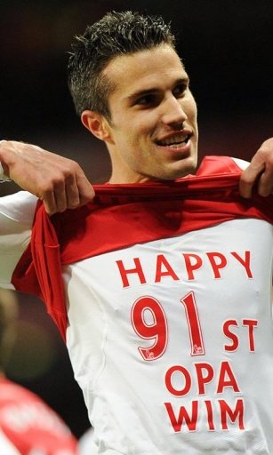 Robin van Persie FC截图3