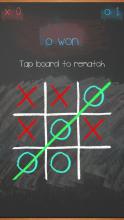 Tic Tac Toe On Blackboard截图4