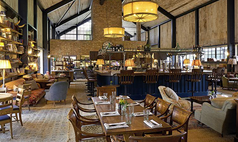 Soho House Farmhouse Escape截图2