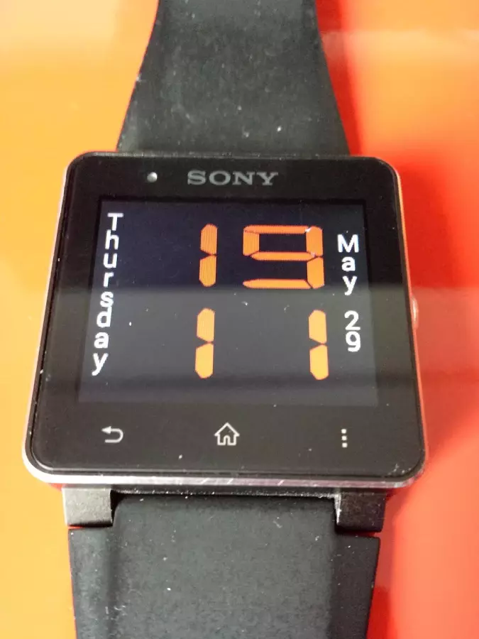 Four Clocks for SmartWatch 2截图1