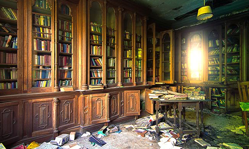 Abandoned Library Escape截图2