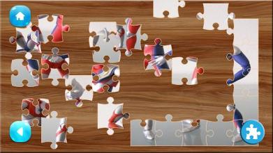 Crazy puzzle: Ultraman game截图3