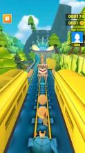 Rooster Subway Surf Run - Frenzy Chicken Escape截图2