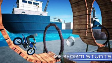 Tricky Stunt Bike Extreme Racer: Superhero截图4