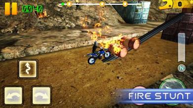 Tricky Stunt Bike Extreme Racer: Superhero截图2