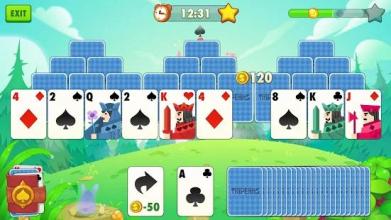 Solitaire Tripeaks : Card War截图3