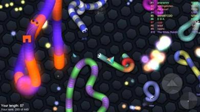 Snake Link vs Hello Worms.IO截图2