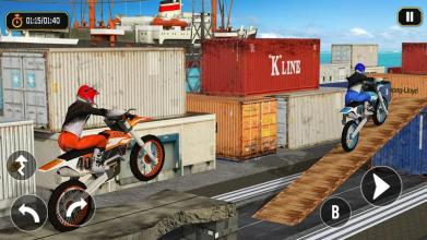 Impossible Bike Racing : Tricky Motocross Stunt 3D截图4