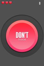 Don't Touch The Red Button!截图1