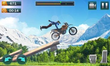 Impossible Tracks - Bike Stunt Master 3D截图1