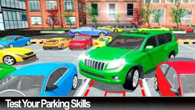 Prado Car Parking City 3D Game截图1