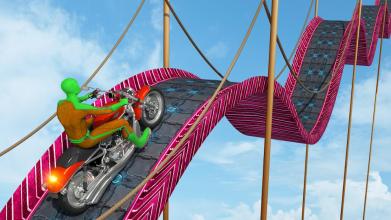 SuperHero Mega Ramp Stunt Bike Impossible Tracks截图2