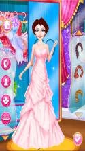 * Princess Dora's Mom Dress up *Game截图3