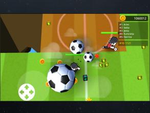Soccer Battle io  Multiplay Battle Royale截图2