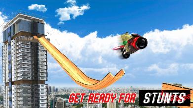 Superhero Bike Trail Mega Ramp Stunt Master截图2