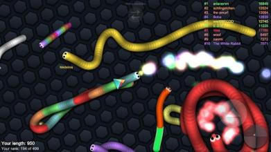 Hill Snake Racer vs Plank Worms.IO截图1