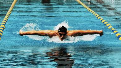 Real Swimming Pool Race Sport Game截图5