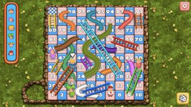 Snakes And Ladders Dice Board Game截图4