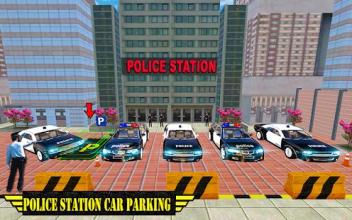 Police Car Parking: 3D Parking Adventure截图4