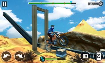 Bike Stunts - Extreme Moto Rider 3D截图2