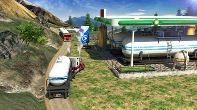 Oil Tanker Truck Simulator: Hill Climb Driving截图2