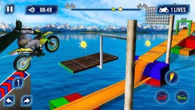 Superhero Tricky Bike Stunt Rider截图3