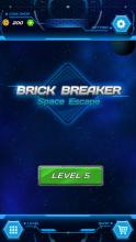 Brick Breaker Space Escape截图1